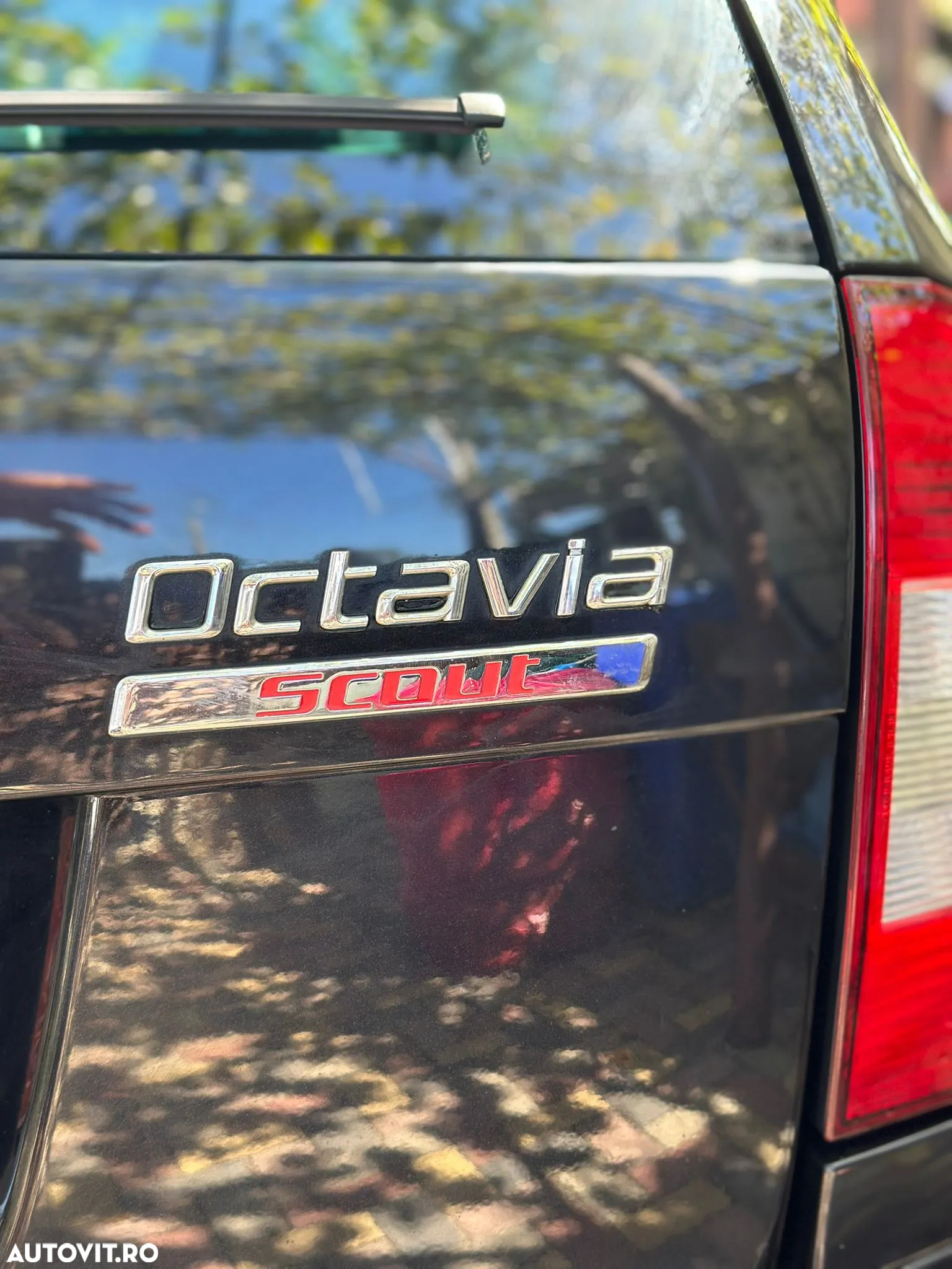 Skoda Octavia Combi 2.0 TDI DPF Elegance 4x4 - 3