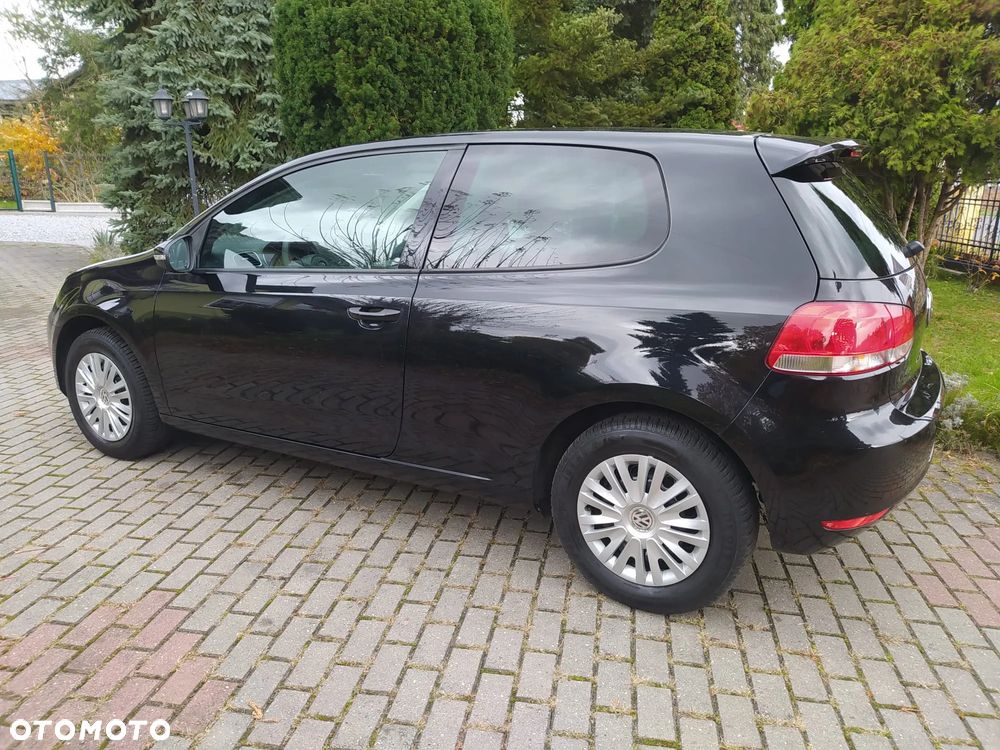 Volkswagen Golf 1.6 Comfortline - 6