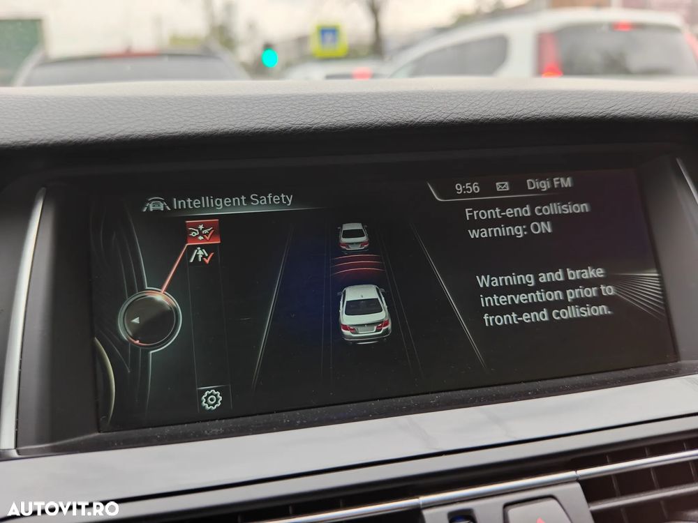BMW Seria 5 530d xDrive Aut. Modern Line - 17