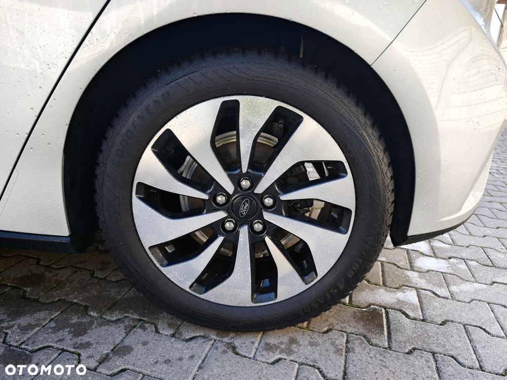 Ford Focus 1.0 EcoBoost STart-Stopp-System TITANIUM X - 20