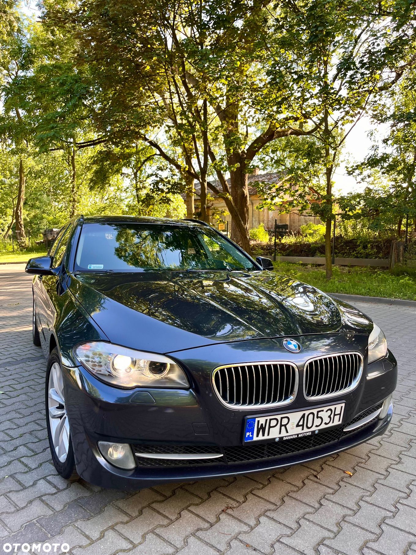 BMW Seria 5 525d Touring - 1
