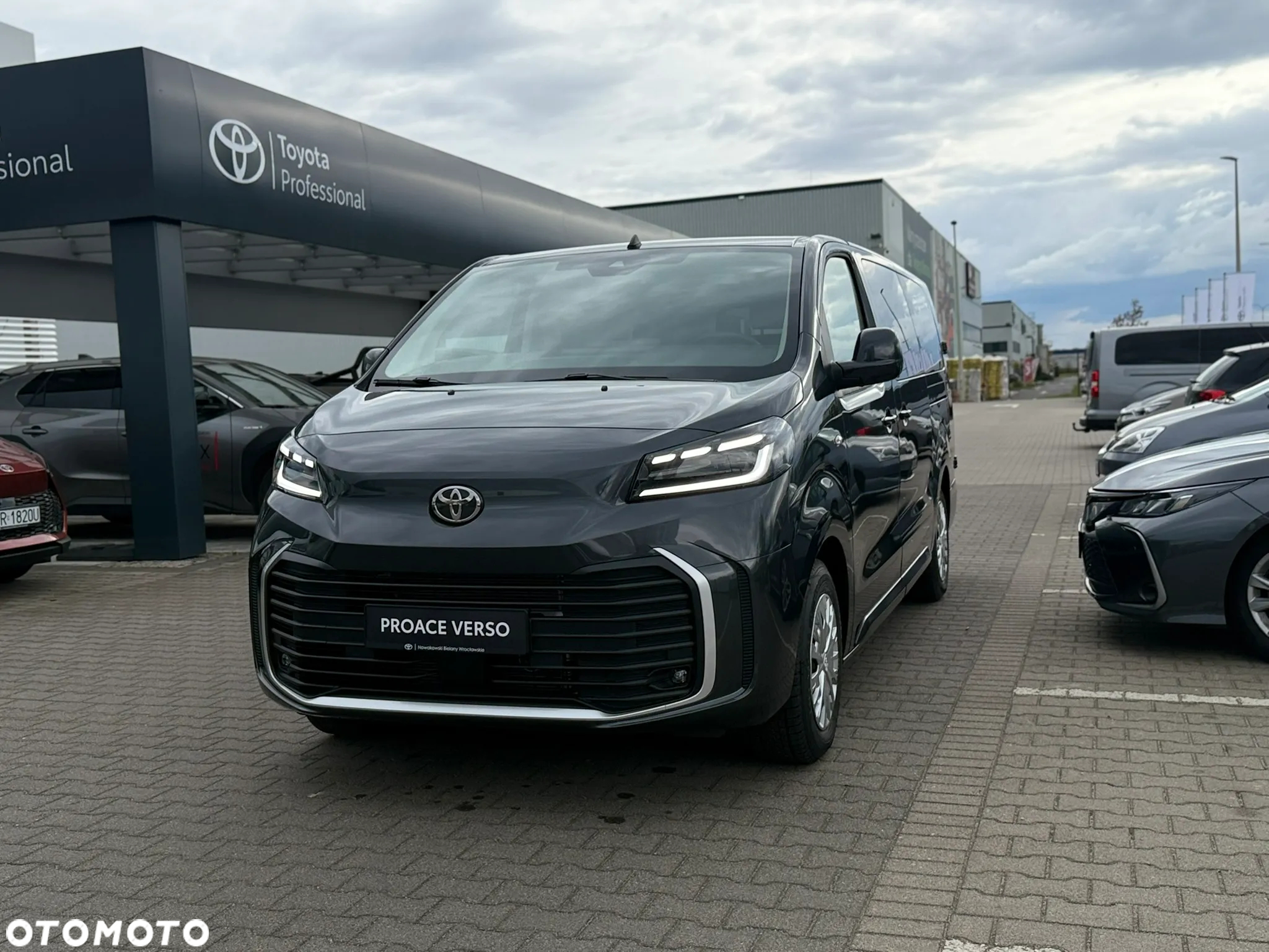 Toyota Proace Verso 2.0 D4-D Long Business - 3
