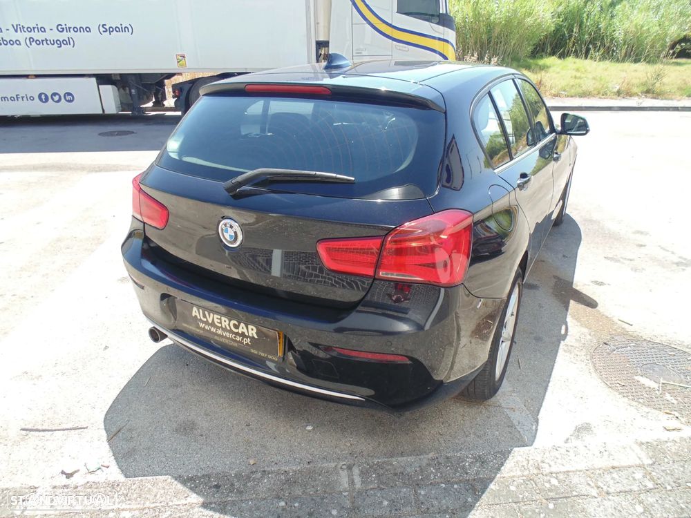 BMW 116 d Line Urban Auto - 10