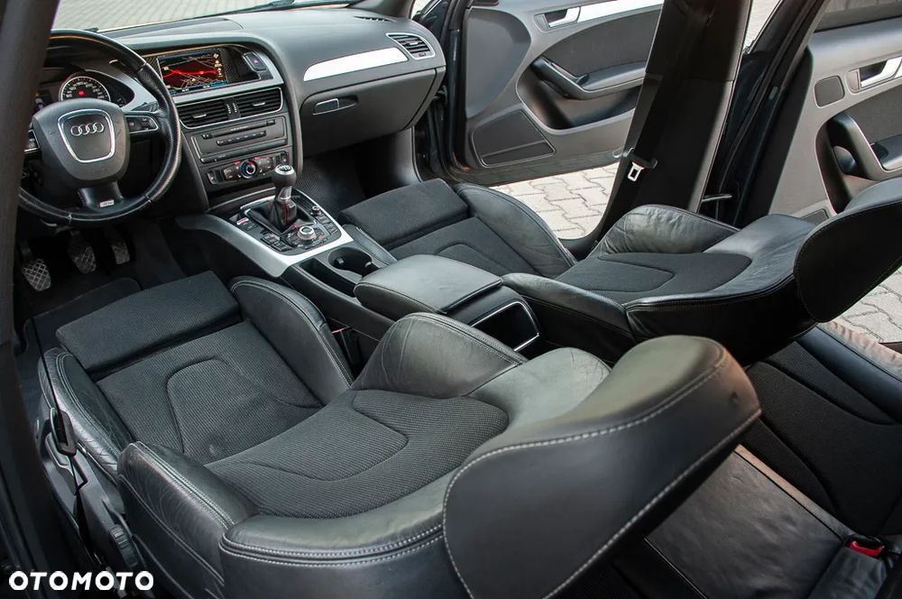 Audi A4 Avant 1.8 TFSI quattro S line Sportpaket (plus) - 6