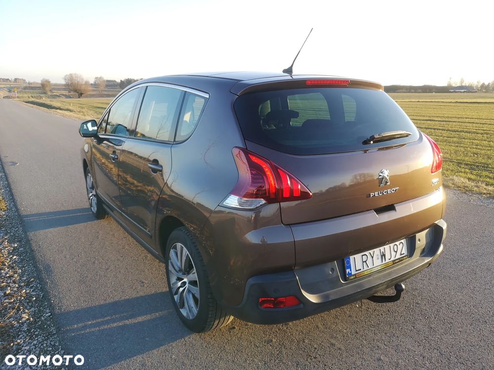 Peugeot 3008 120 VTi Premium - 32