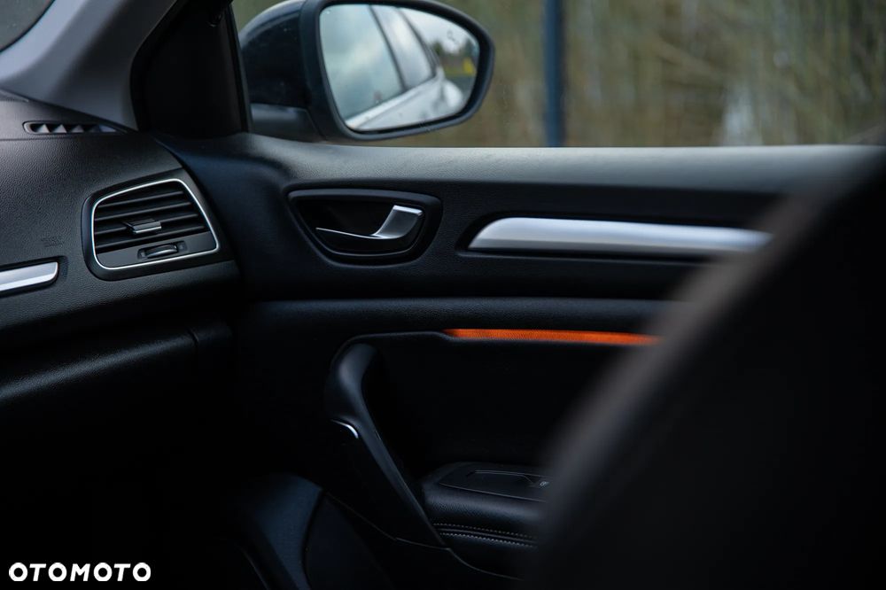 Renault Megane 1.3 TCe FAP Techno EDC - 17