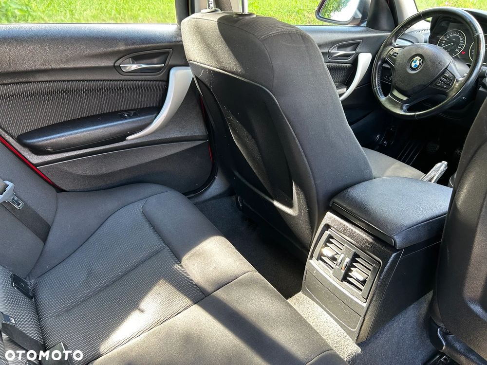 BMW Seria 1 116i - 10