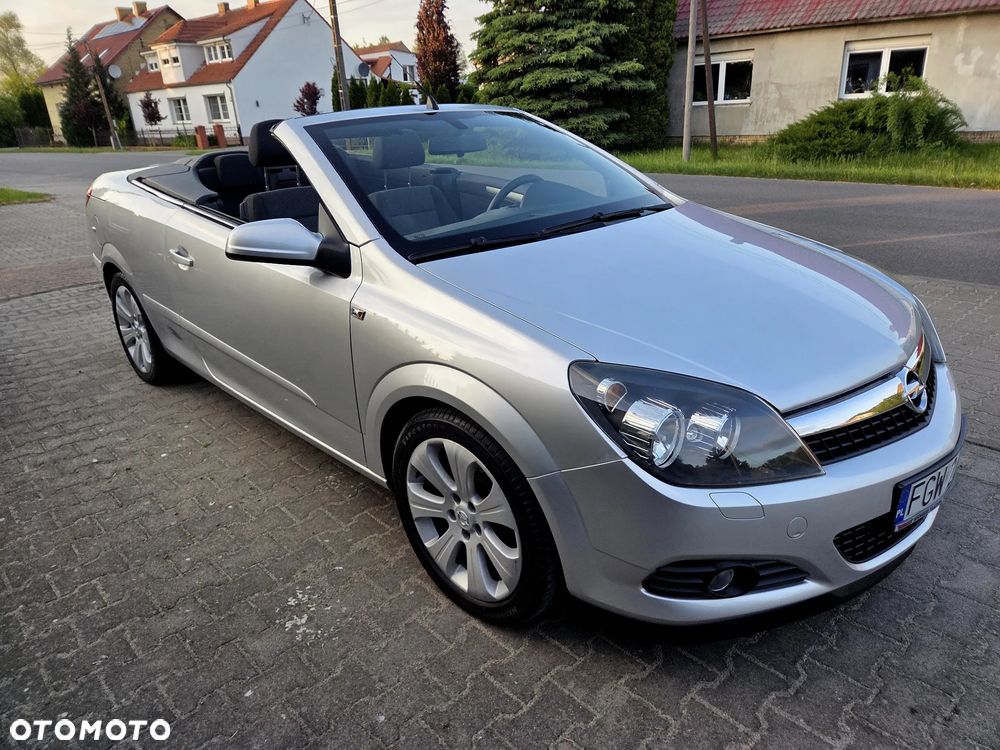Opel Astra 1.8 Cosmo - 2