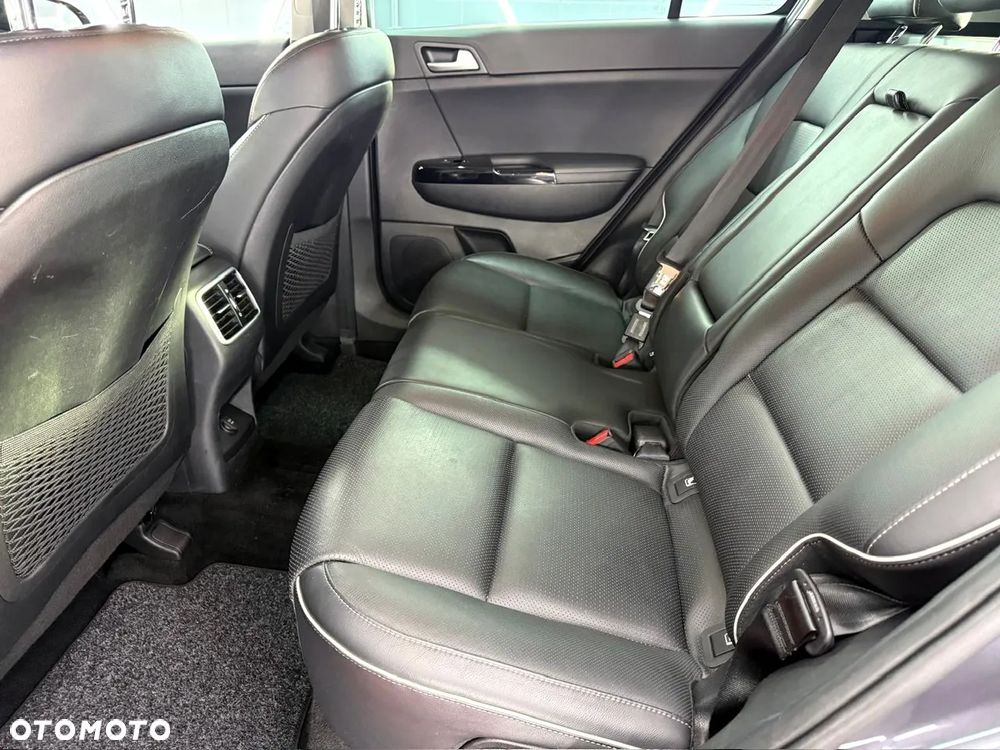 Kia Sportage 1.7 CRDI XL 2WD - 25