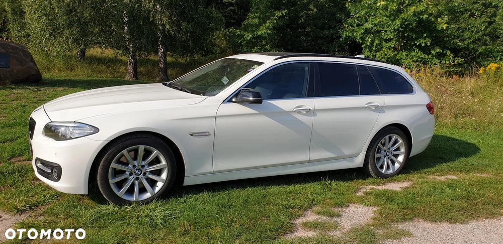 BMW Seria 5 530d xDrive Touring Sport-Aut Luxury Line - 3