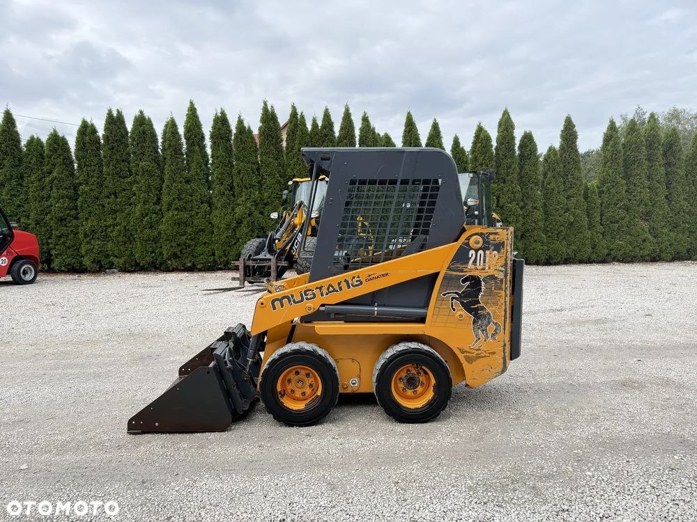 MUSTANG 2012 Bobcat MINIŁADOWARKA ŁADOWARKA / Z NIEMIEC / SZEROKOŚĆ 90CM! / 5035 180 120 jcb schaeff weidemann schaffer avant czesci case bobcat kramer gehl s70 wacker wl25 L23 L28 S100 S130przegub - 1
