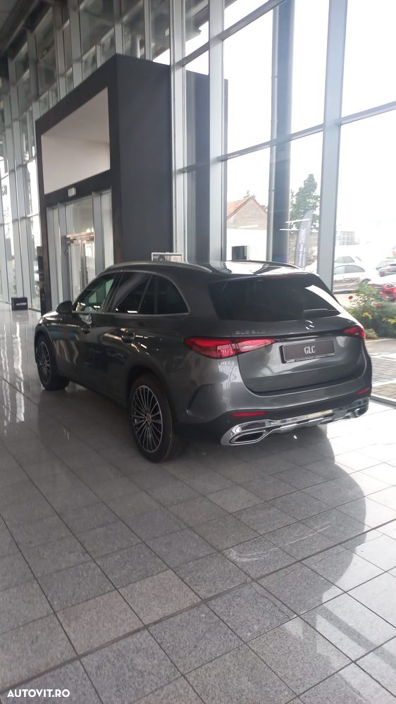 Mercedes-Benz GLC - 2