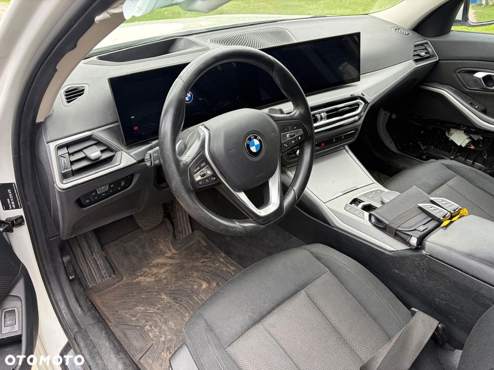 BMW Seria 3 320d Edition Luxury Line Purity - 14