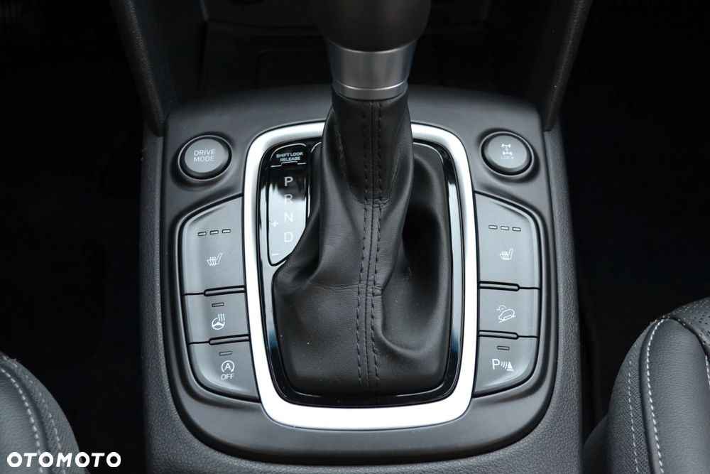Hyundai Kona 1.6 T-GDI Premium 4WD DCT - 16