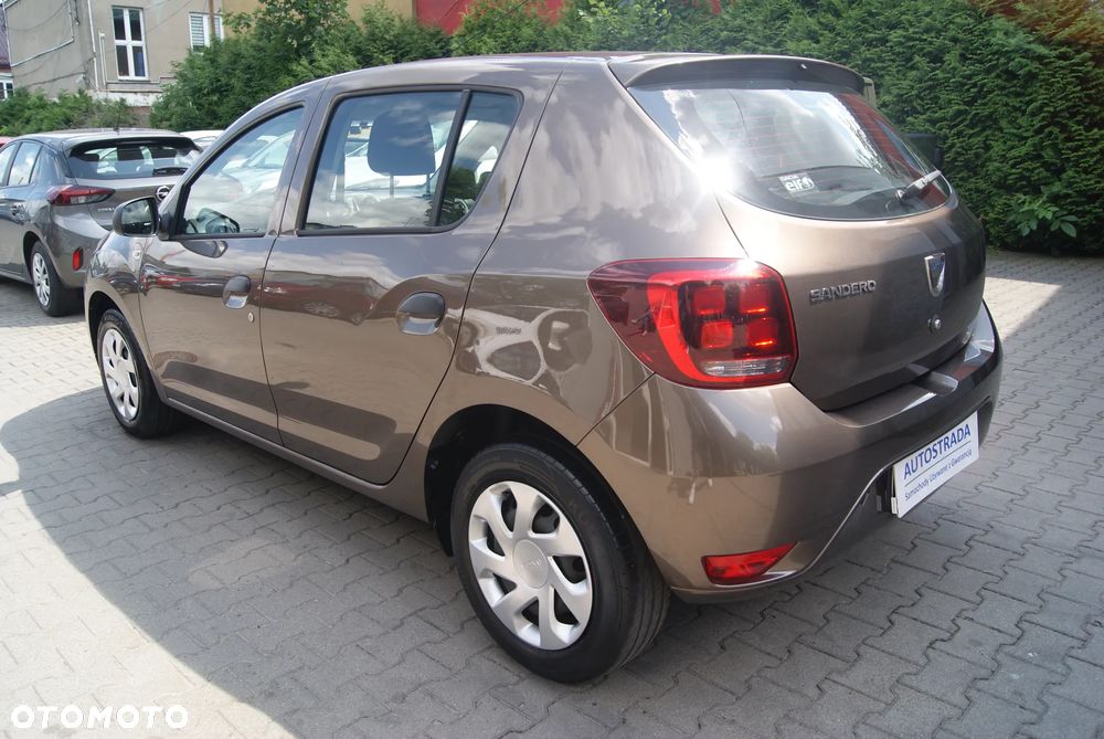 Dacia Sandero - 3