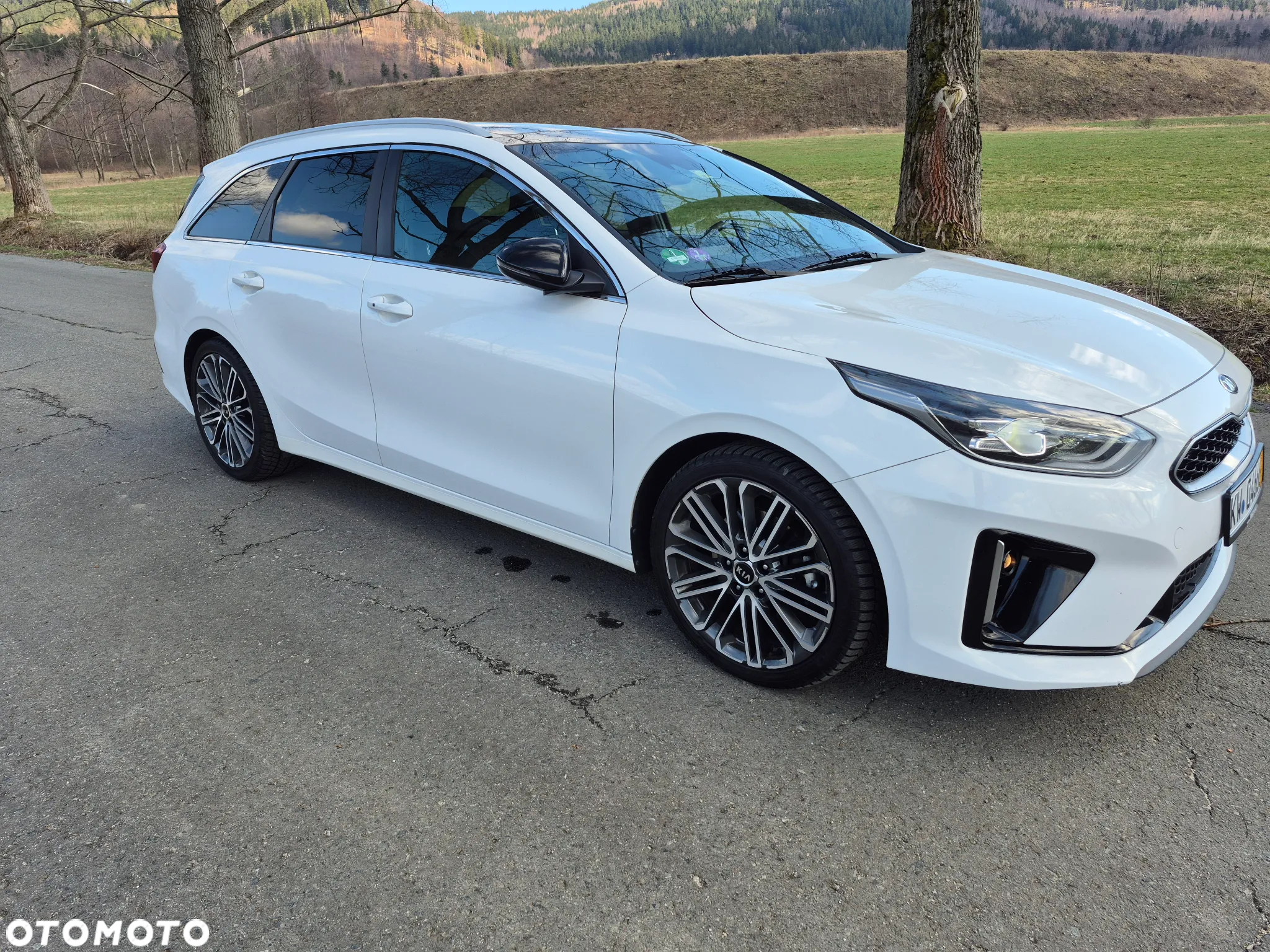Kia Ceed SW 1.4 T-GDI DCT OPF GT Line - 14