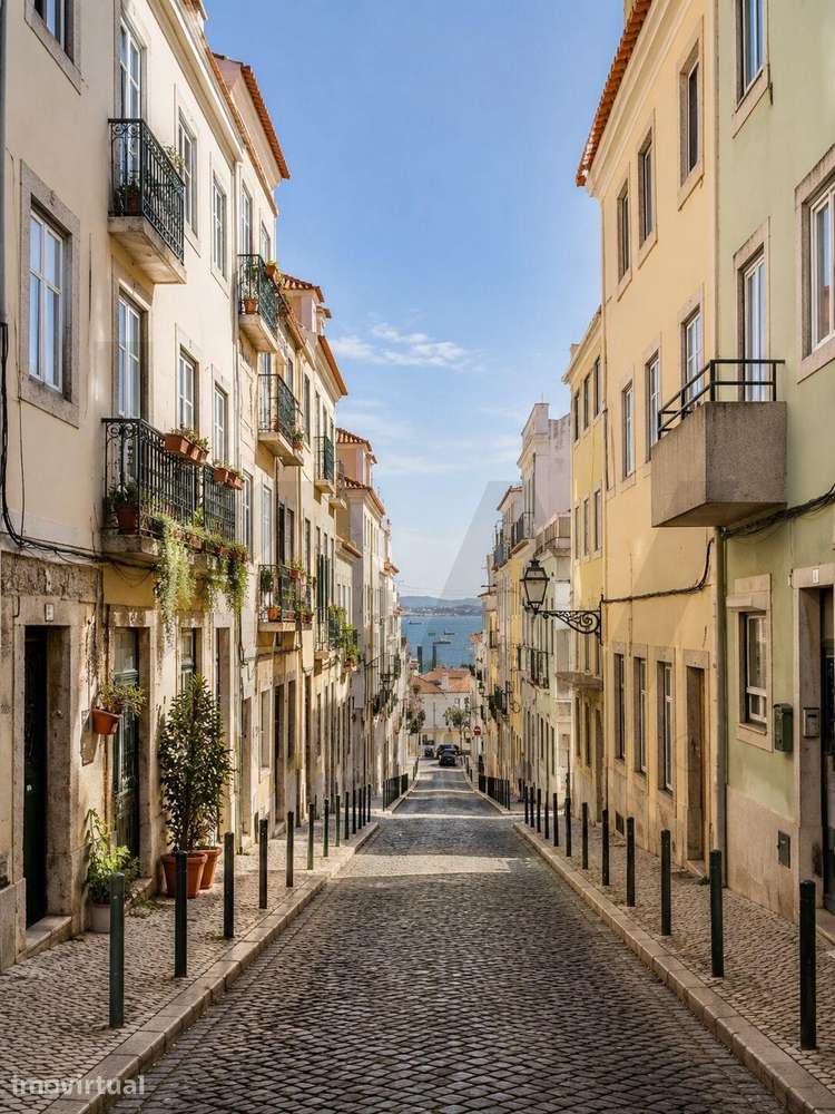 Oportunidade de Investimento , Lisboa: Prédio para Reabilitação Total - Grande imagem: 2/5