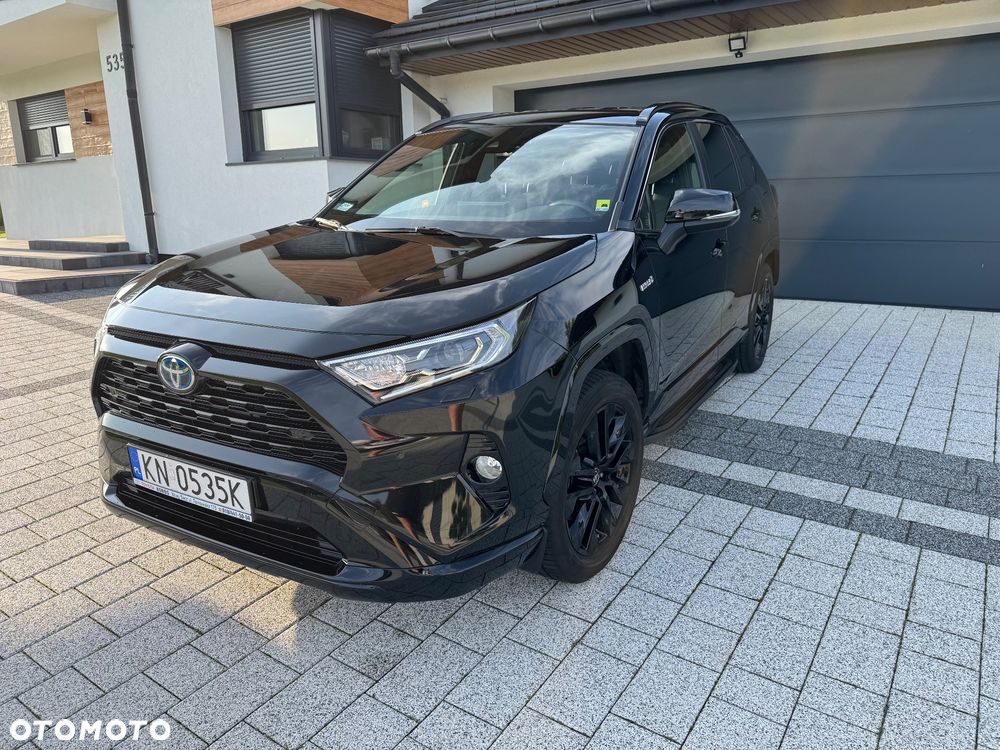 Toyota RAV4 2.5 Hybrid Black Edition by JBL 4x4 - 1