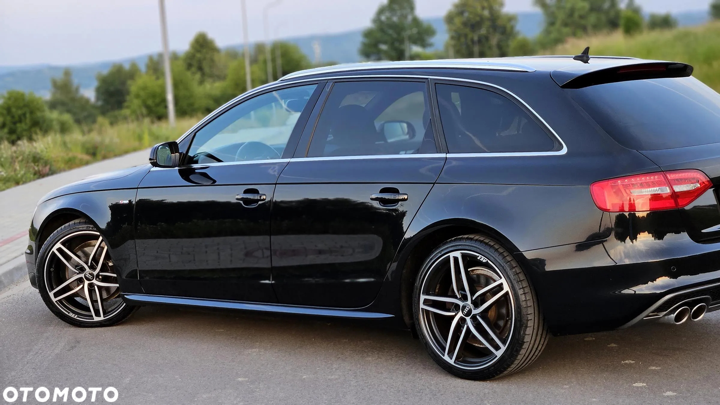 Audi A4 Avant 2.0 TDI DPF quattro S tronic S line Sportpaket - 19