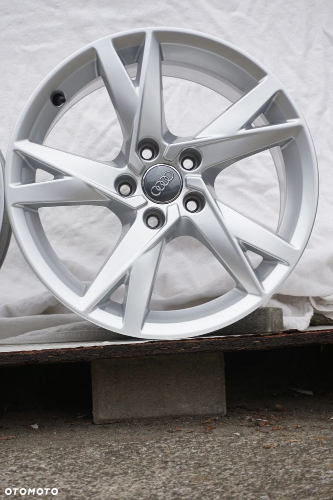 Audi 5x112 17 7,5J et38 stan bdb- - 6