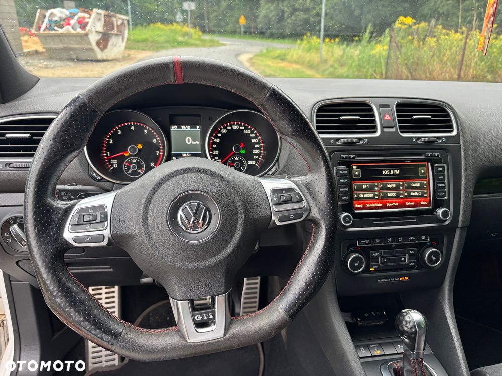 Volkswagen Golf 2.0 TSI GTI 35 DSG - 28