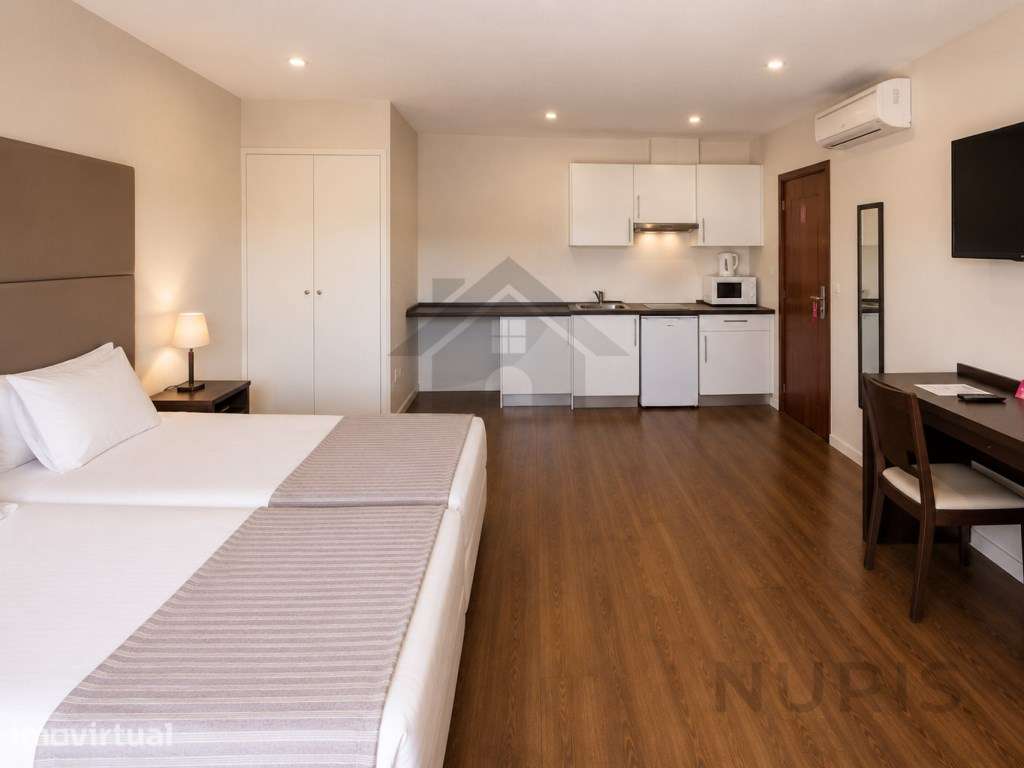 Apartamento T0 para Venda na Vila Rosa - Portimão - Grande imagem: 2/17