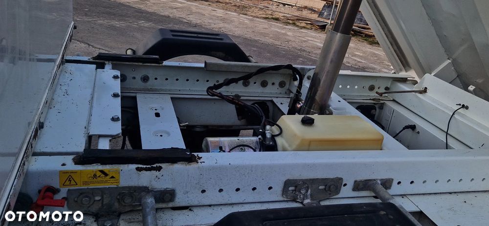 Renault MASTER KIPER BRYGADÓWKA 7 OSÓB KLIMA SKRZYN KJA DYSTRYBUTOR PALIWA NOWE OPONY - 15