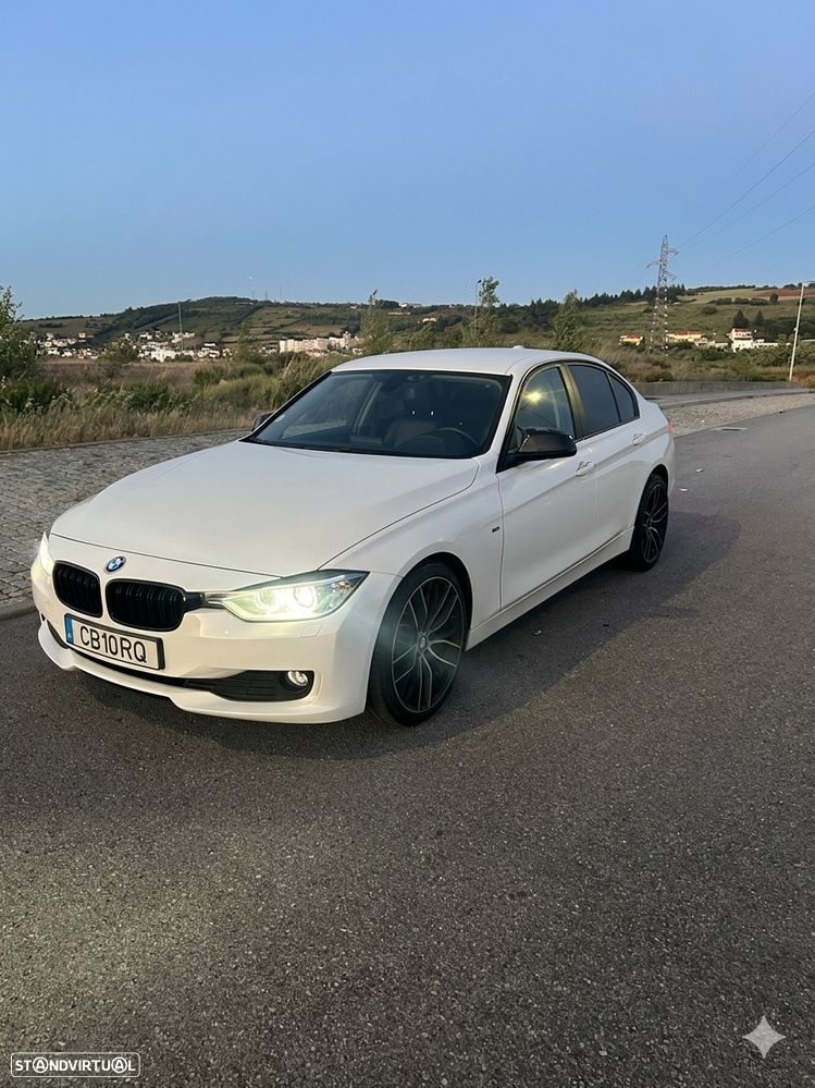 BMW 318 d Pack M - 2