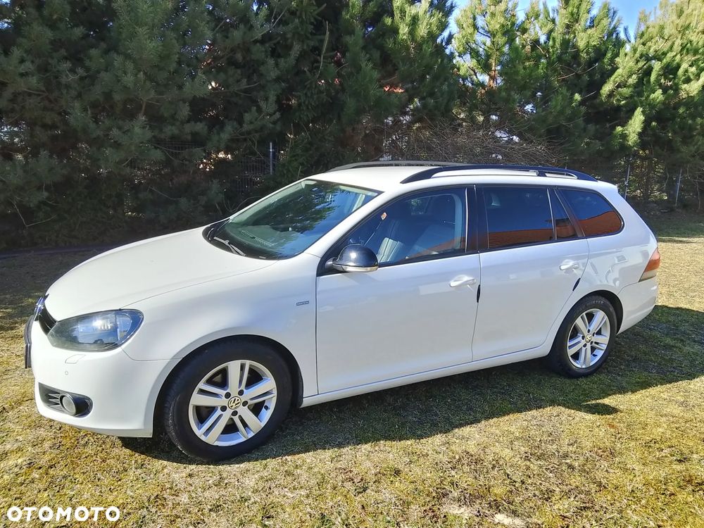 Volkswagen Golf 1.6 TDI DPF BlueMotion Technology DSG MATCH - 1