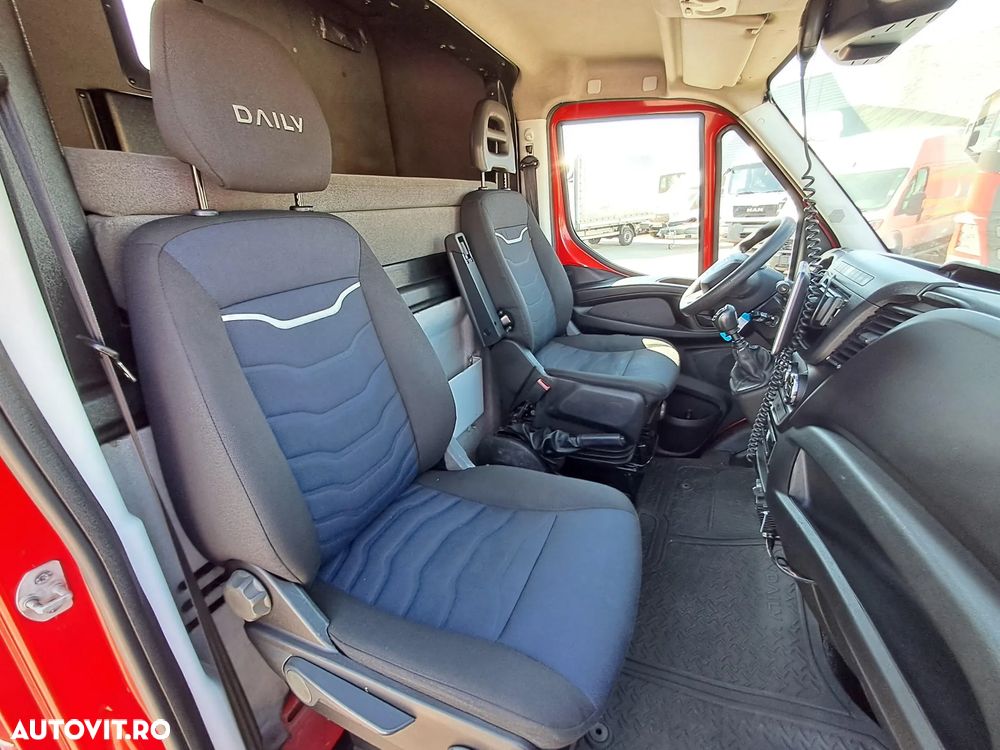 Iveco DAILY 35S18 3.0D 180CP TRANSPORT AUTO - 22