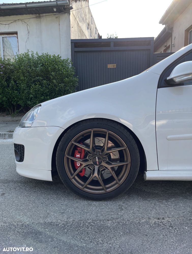 Volkswagen Golf 2.0 FSI GTI DSG 30 Edition - 5