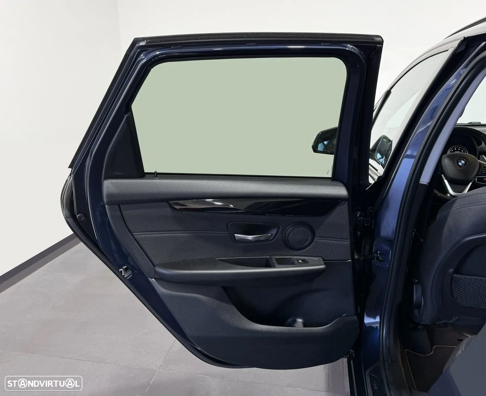 BMW 225xe Active Tourer Advantage - 44