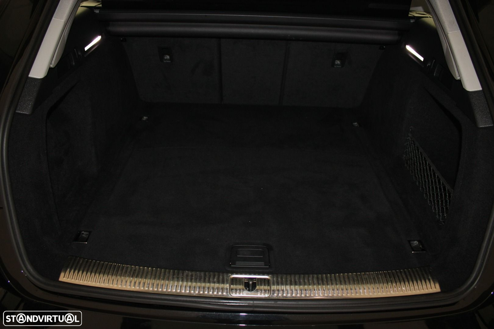 Audi A4 Avant 2.0 TDI S tronic - 29