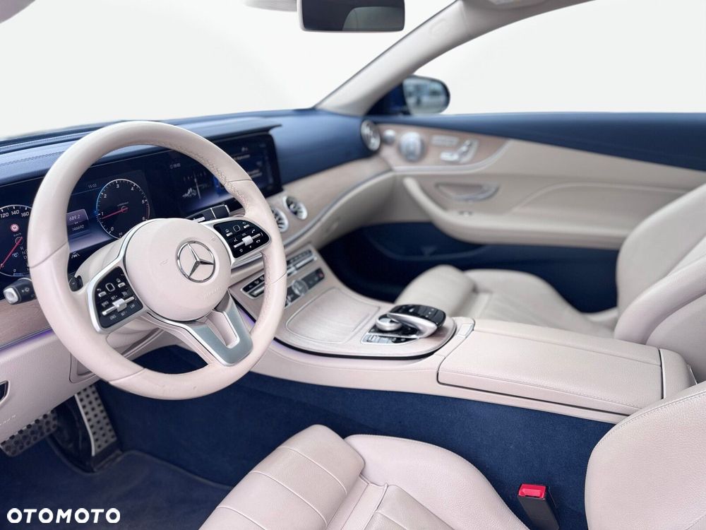 Mercedes-Benz Klasa E - 13