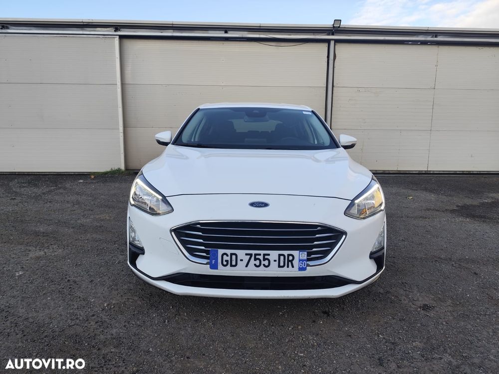 Ford Focus 1.0 EcoBoost Hybrid TITANIUM - 1