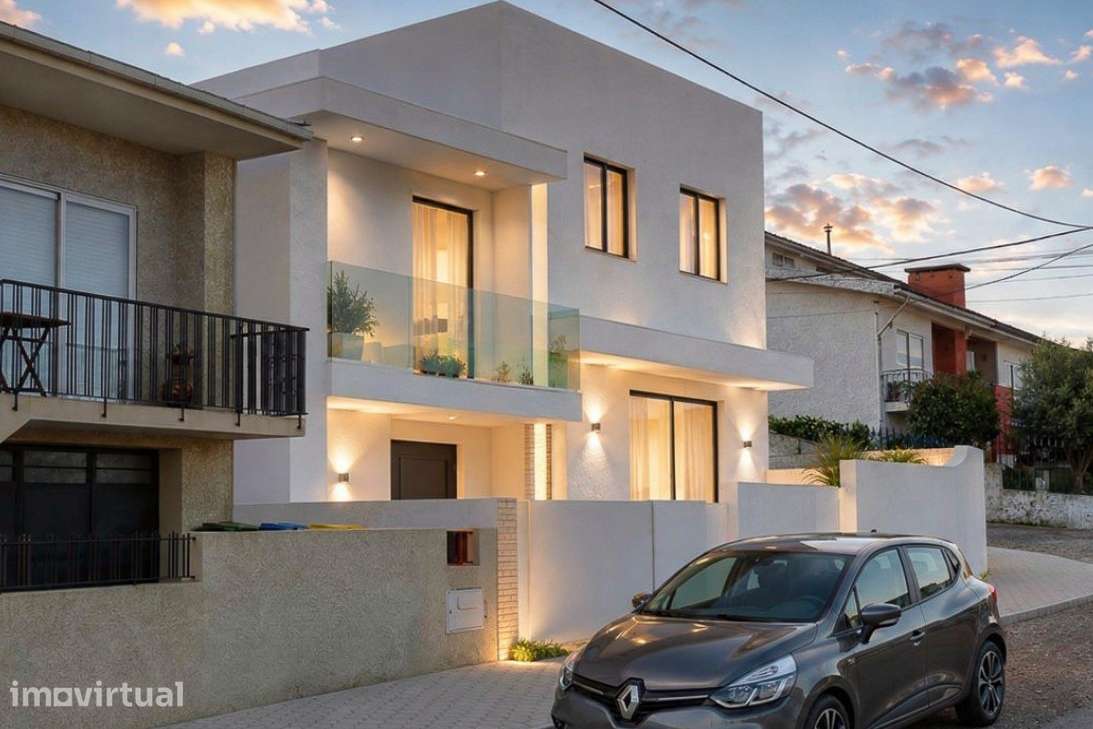 Moradia Isolada Nova | T4 | 5 Min da Praia