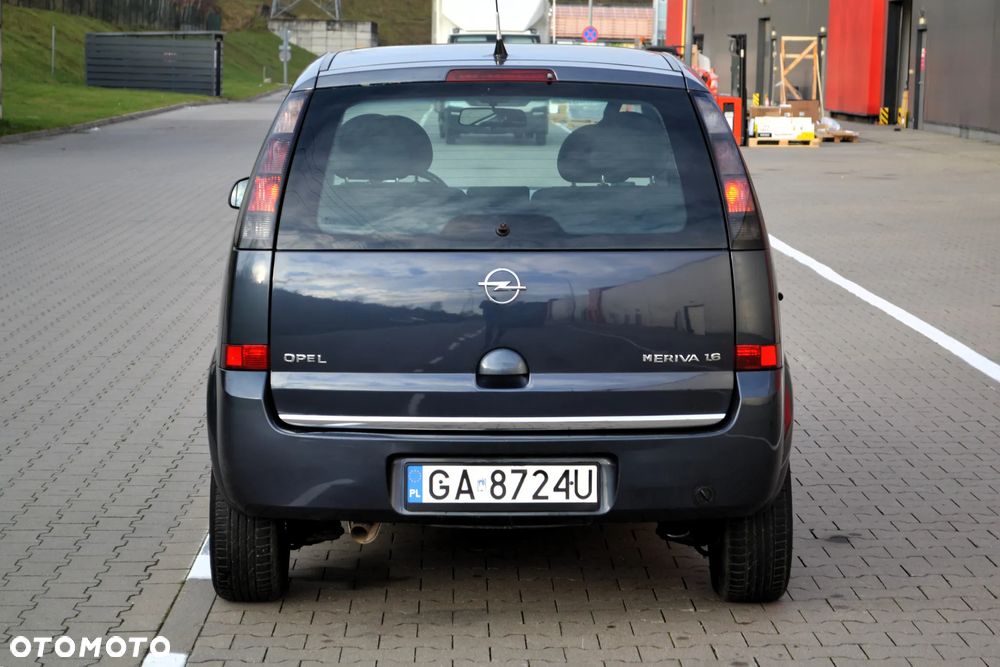 Opel Meriva 1.6 Enjoy - 32