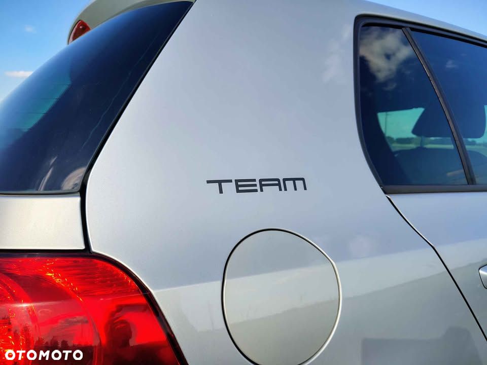 Volkswagen Golf 1.2 TSI Team - 5
