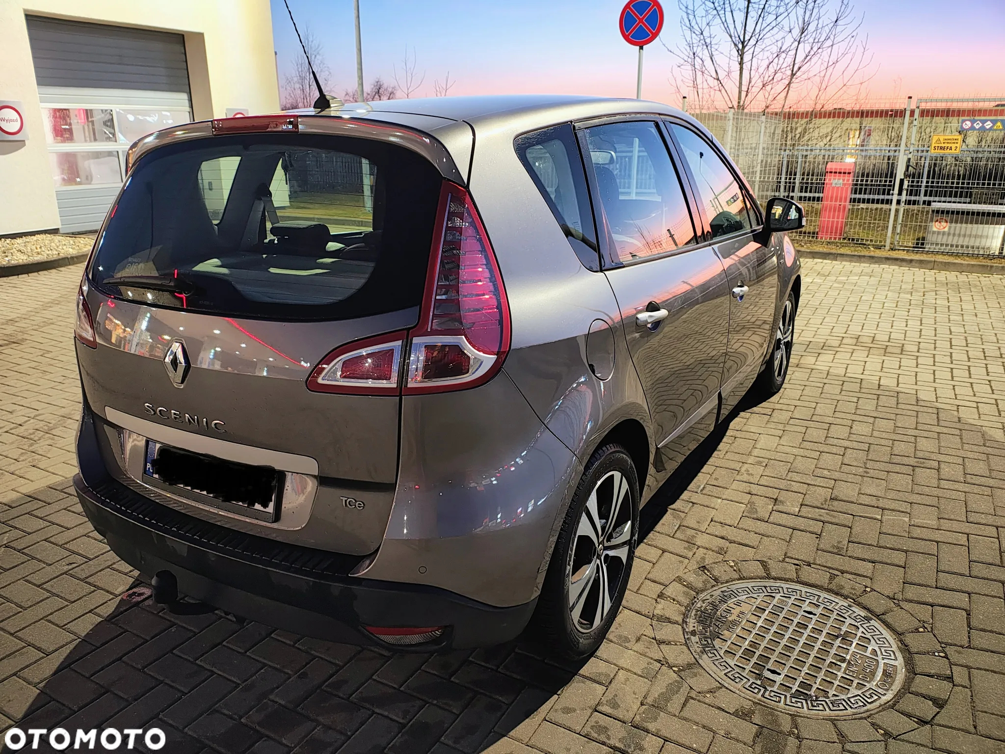 Renault Scenic 1.4 16V TCE Bose Edition - 3