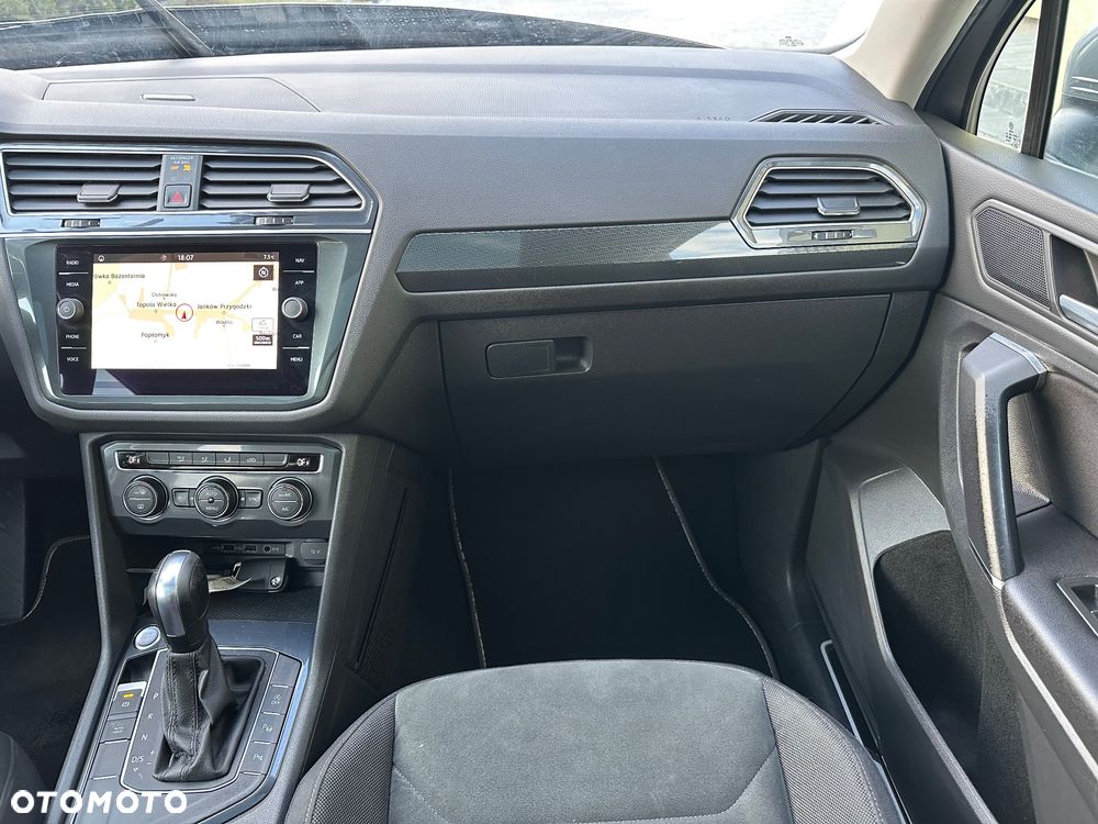 Volkswagen Tiguan Allspace 2.0 TDI SCR DSG Trendline - 17