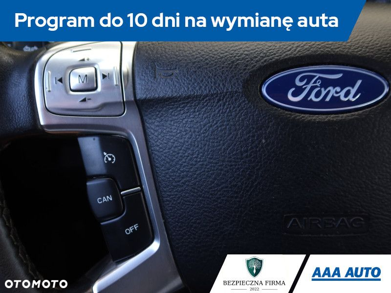 Ford Mondeo - 19