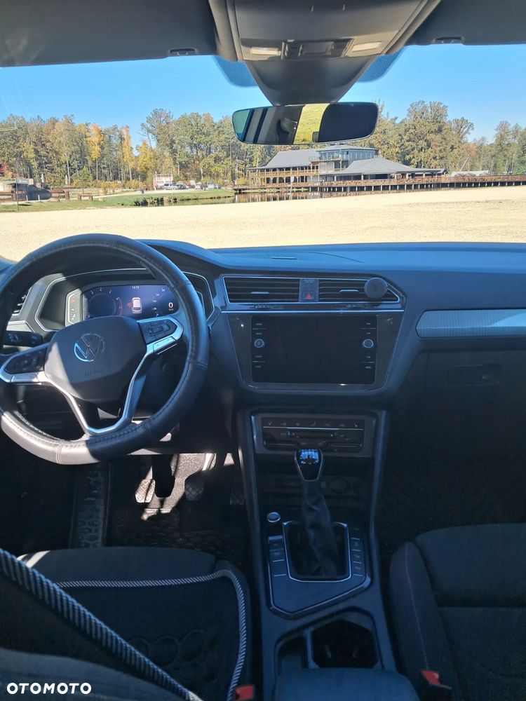 Volkswagen Tiguan 1.5 TSI EVO Comfortline - 9