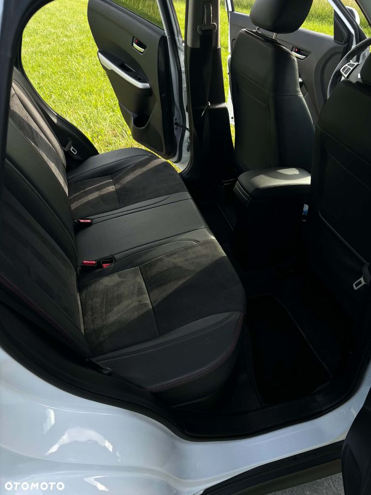 Suzuki Vitara 1.4 Boosterjet Allgrip Comfort+ - 11