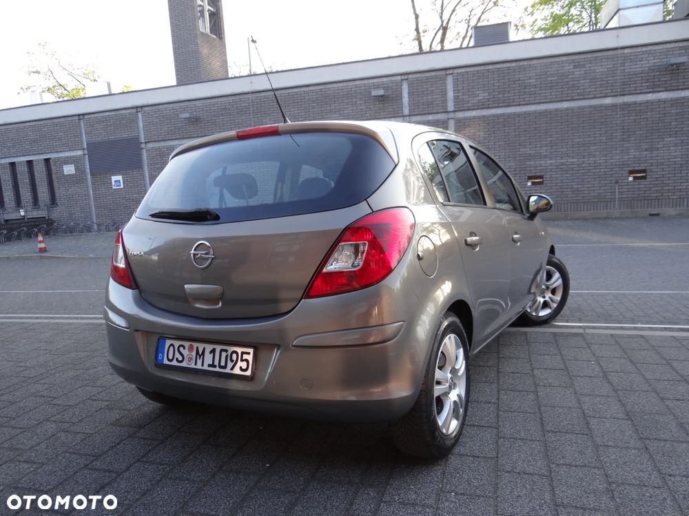 Opel Corsa 1.2 16V Enjoy - 3