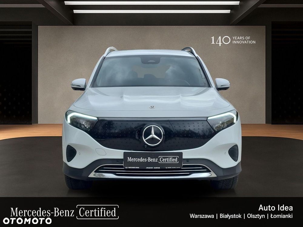 Mercedes-Benz EQB - 8