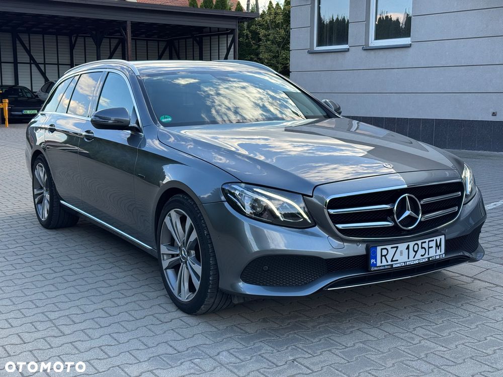 Mercedes-Benz Klasa E 300 de 9G-TRONIC Avantgarde - 20