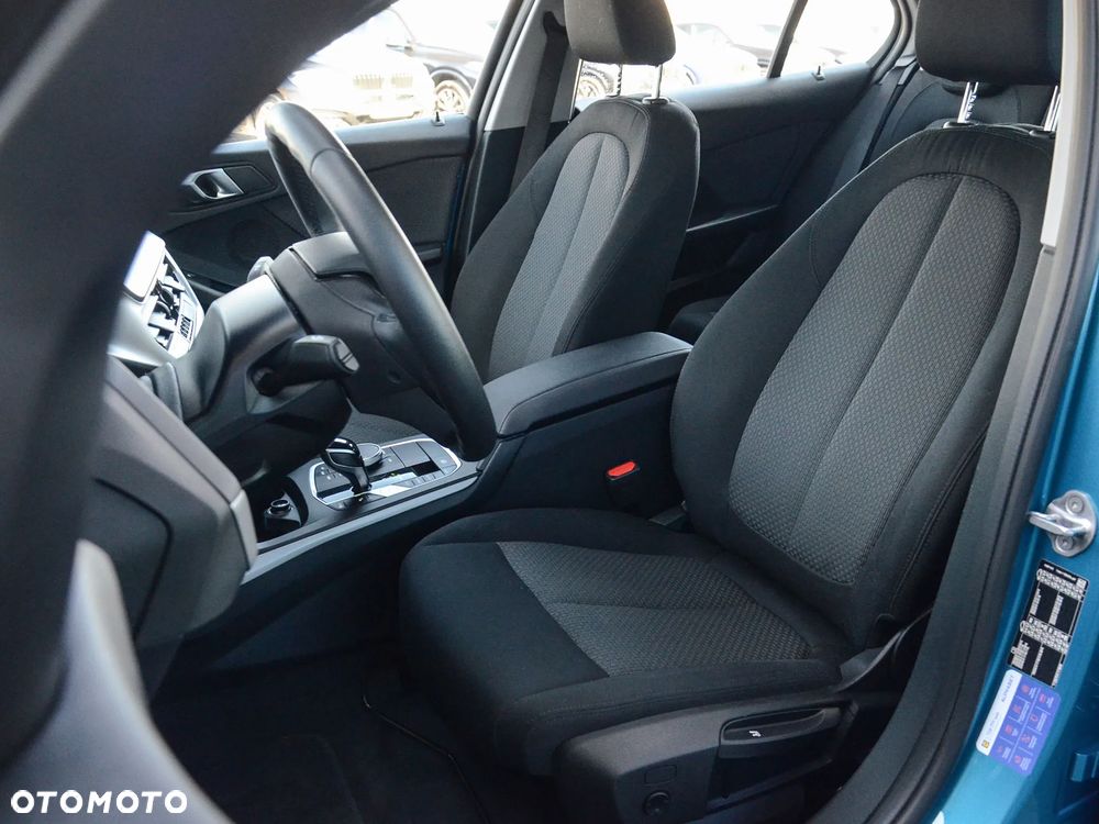 BMW Seria 1 118i Advantage - 27