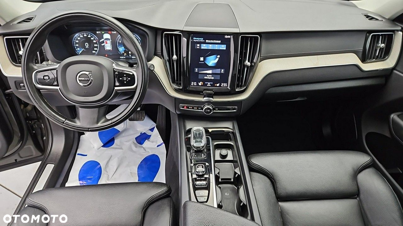Volvo XC 60 - 13