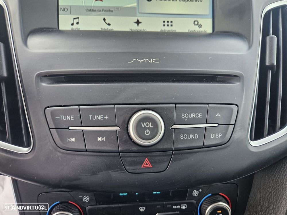Ford Focus 1.5 TDCi EcoBlue Titanium - 36