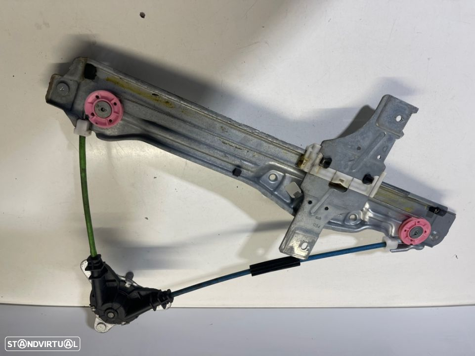 Elevador Manual Vidro Peugeot 208 traseiro dto - 2